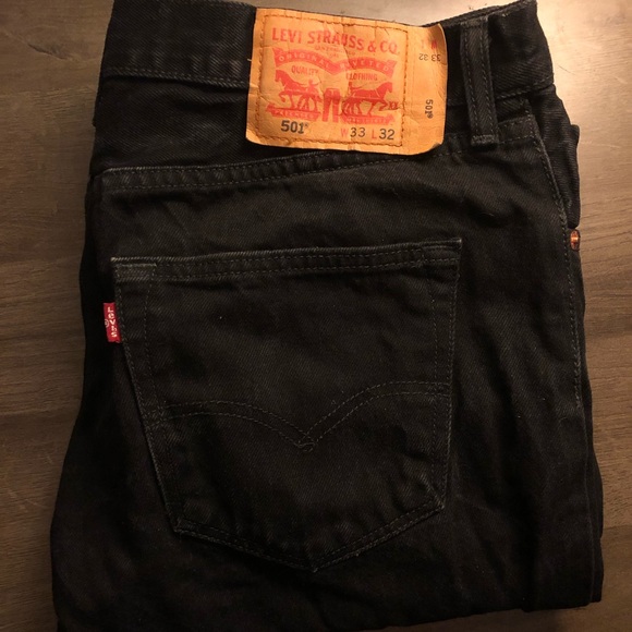 Levi’s 501 mens black button fly - Picture 2 of 4